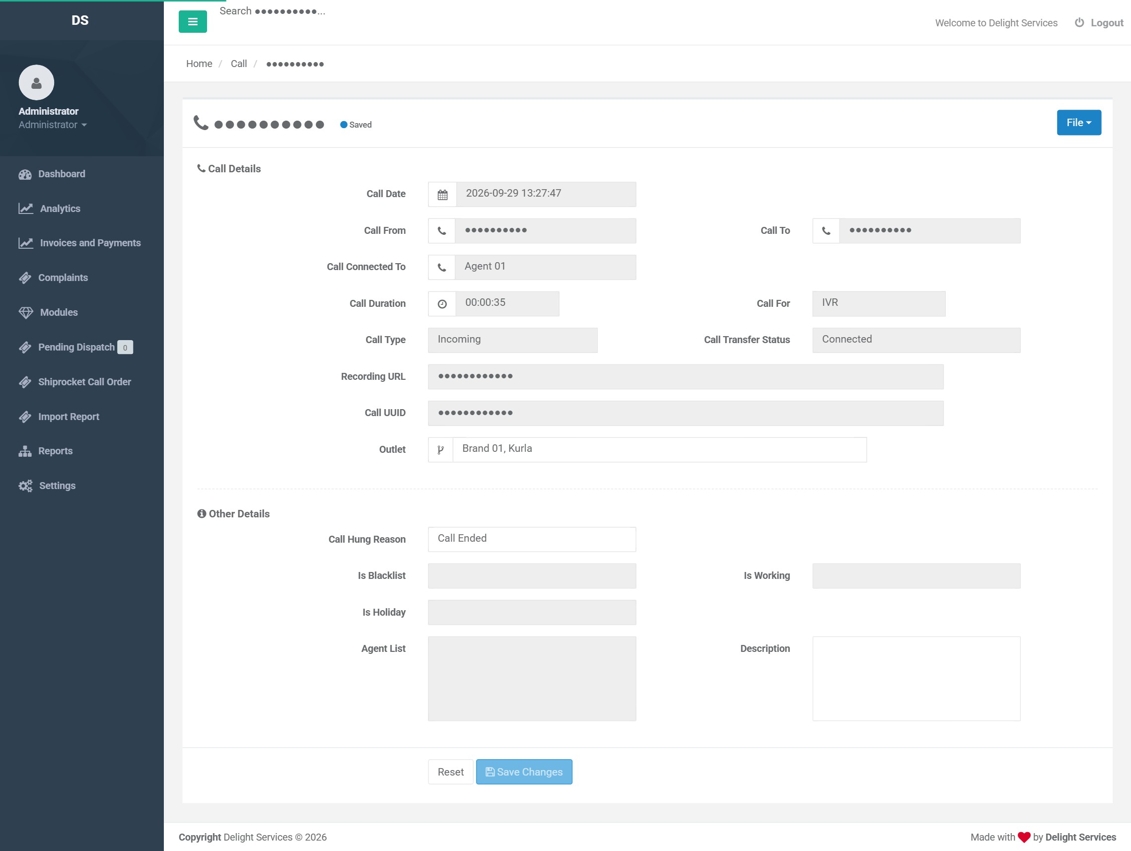 Call detail form showing call date, duration, connected agent, transfer status, call reason, recording reference, outlet, the reason the call ended and flags for whether the outlet was working or on holiday